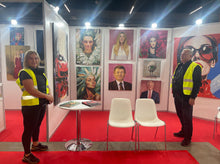 Lade das Bild in den Galerie-Viewer, Bote des Glücks - Ölgemälde und Wandbild auf Leinwand